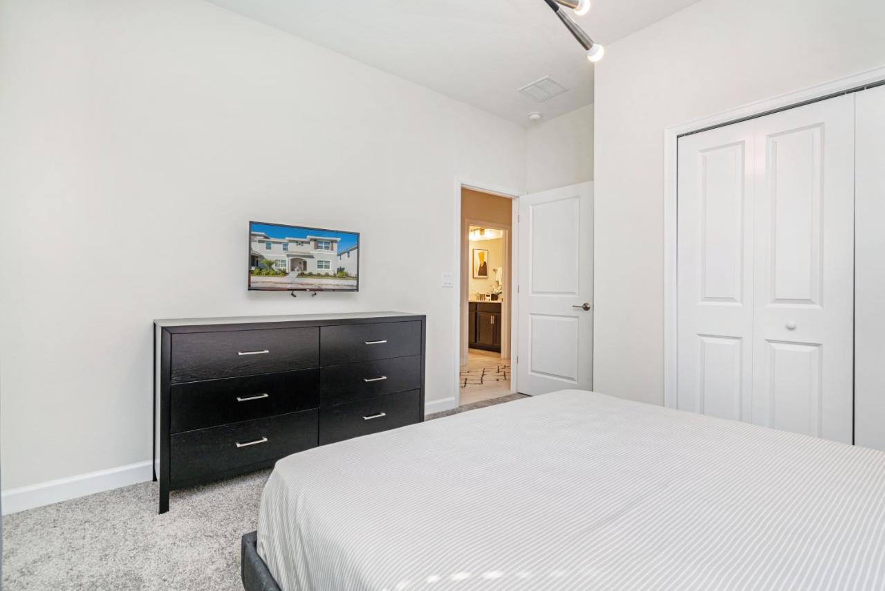 Beautiful Modern Home Wprivate Pool Near Wdw Kissimmee Ngoại thất bức ảnh